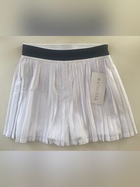 ATHLETA NWT Power Serve Pleated Skirt Skort $89 XS Bright White Built In Shorts